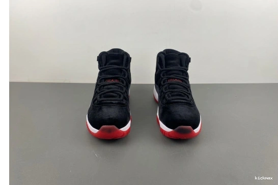  DB5457-061 Velvet   Retro Jordan  DB5457-061 Bred 11 0519